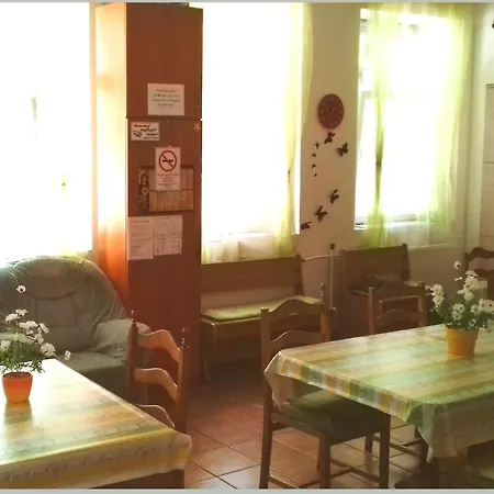 罗姆沙都铎库利姆旅舍 旅馆 塞格德