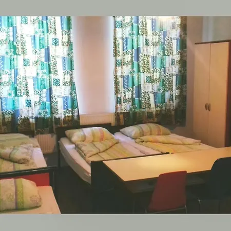 旅馆 罗姆沙都铎库利姆旅舍 塞格德
